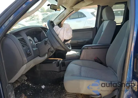 2011 Dodge Dakota Slt z USA, uszkodzony, nr VIN 1D7RW3BK6BS614070